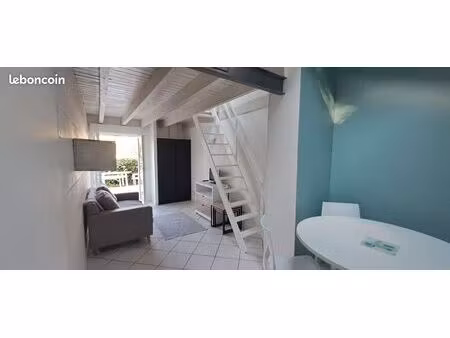 studio mezzanine meublé