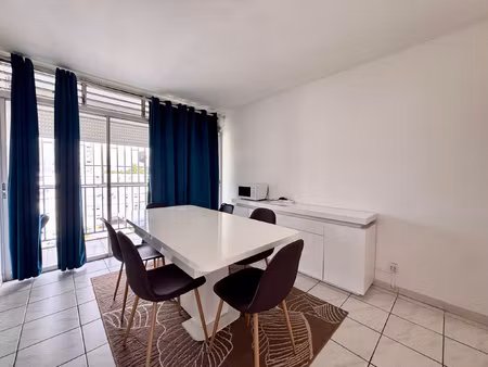 appartement 3 pièces - les abymes