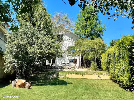 maison meublée en location - jardin arboré - besançon - colocation bienvenue