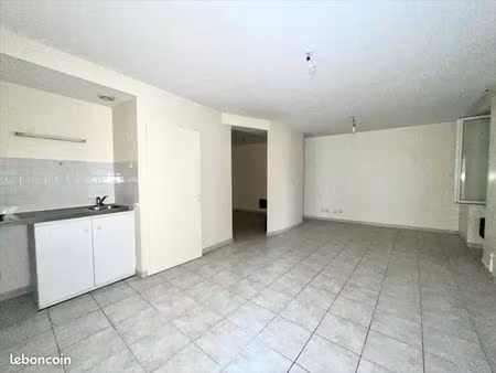 appartement 1 pièce 36 m²