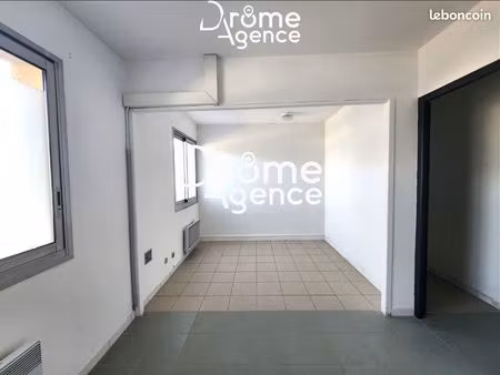 local commercial 87 m² alixan