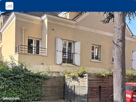 maison 5 pièces 95 m²
