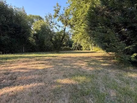 terrain 470 m² treon
