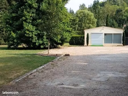 local professionnel de 57 m² à louer – cadre calme et verdoyant – vernon (27)