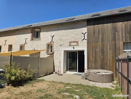 chalet 4 pièces 90 m²