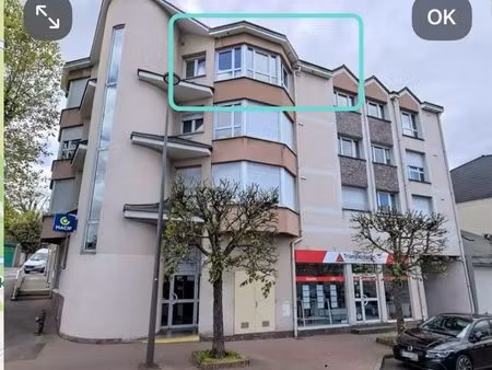 grand studio 31 m2 évreux centre   parking  ascenseur  proche école infirmière clinique pa