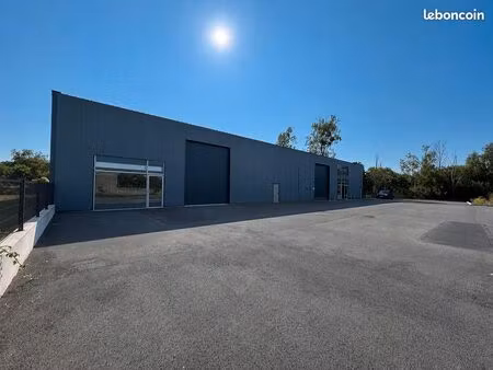 local 600 m² saint evarzec