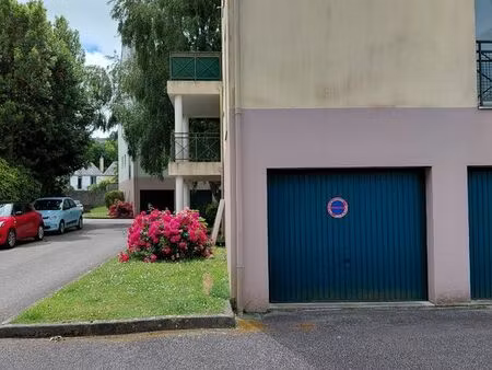 grand garage