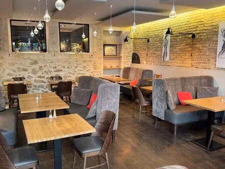 à céder en location-gérance 3 ans max avec promesse de vente* ■*restaurant traditionnel / 