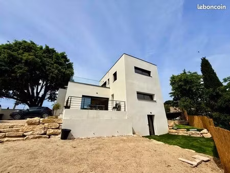 maison contemporaine 199m2 piscine avec vue
