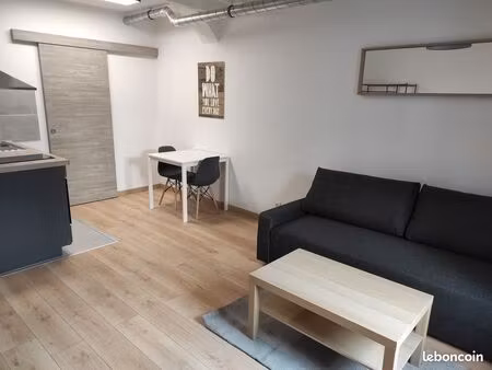 studio meublé en centre ville