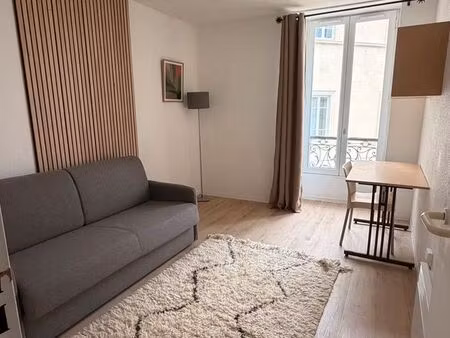 studio proche arènes de nîmes