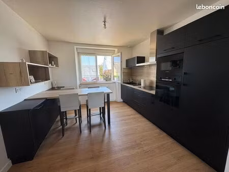 maison 6 pièces 103 m²