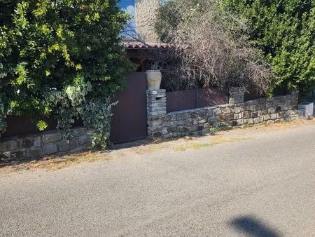 petite maison individuelle branoux-les taillades