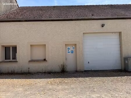 à louer – local commercial / bureaux avec entrepôt – bretenière (21)