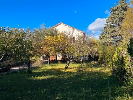 maison de 130m2 et son terrain de terrain 700m2