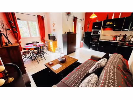 appartement lumineux à beauvezer