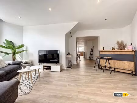 appartement à louer avec garage et terrasse   genappe (vbe47868)