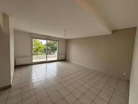 t3 - saint sebastien sur loire #12194