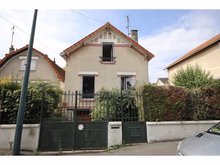 maison sannois 84 m2  3 chambres  sous sol  terrain de 195 m