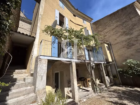 charmante maison de village avec terrasse entre nyons et vaison