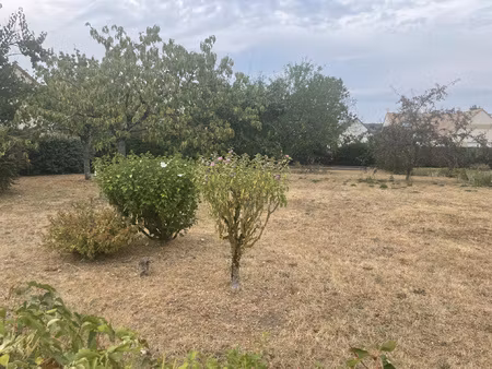 nouveauté la suze sur sarthe  terrain constructible proche c