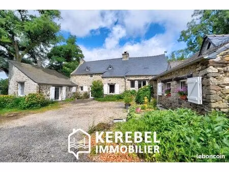 maison 9 pièces 145 m²