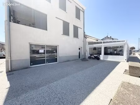 local commercial 41 m²