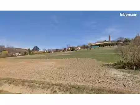 terrain 550 m² corronsac
