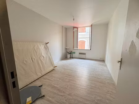 vente immeuble 6 pièces 135.89 m² à pamiers (09100)  120 000 €