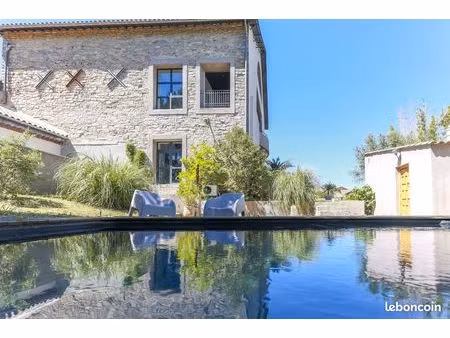 maison 14 pièces 420 m²
