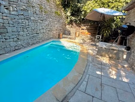 superbe appt meublé 130m² rénové – piscine & cour privatives – vézénobres