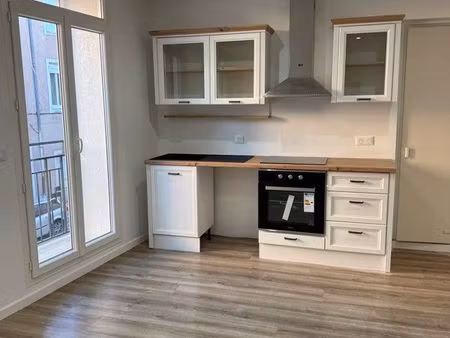 t3 62 m² rénové à neuf + garage 40 m² – alès proche centre