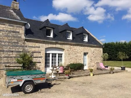 penty dans corps de ferme - cast