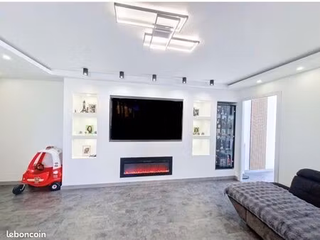 appartement 5 pièces cugnaux - quartier centre ville