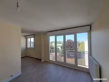 appartement 3 pièces 65 m²