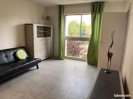 grand t2 meublé 51 m² – parking + cave – proche rungis / ligne 14