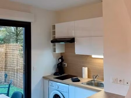 studio avec jardin terrasse et parking