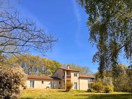 villa d’architecte - écrin de verdure
