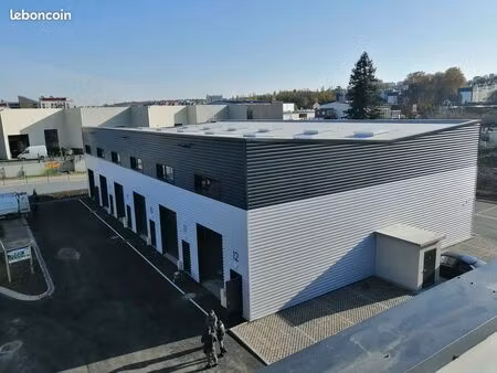 entrepôt 120 m² val pompadour