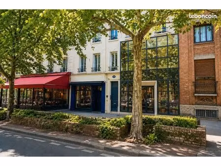 bureaux  murs commerciaux 135 m² vincennes