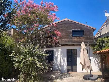 maison de ville côte pavée