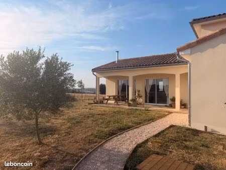 maison familiale sur les hauteurs d'auzeville