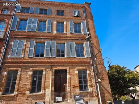 local professionnel renove – centre villefranche de lauragais