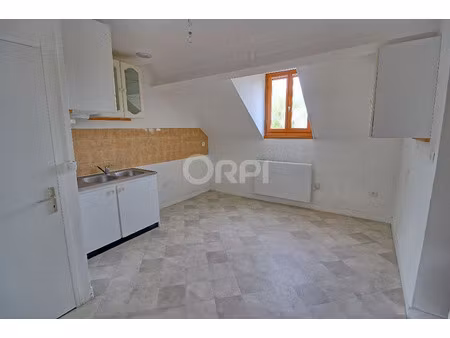 location appartement 1 pièce 27 m² à saintines (60410)  385 €