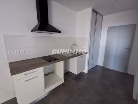 location appartement 1 pièce 30.1 m² à saint denis chaudron (97490)  561 €