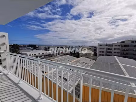 location meublée appartement 1 pièce 18.45 m² à sainte clotilde (97490)  575 €
