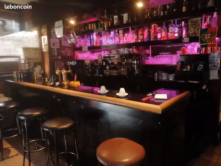 bar brasserie resto  a vendre fond de commerce  80m2+cave 20m2