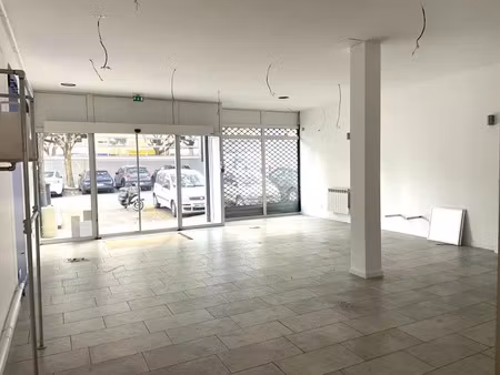 vente locaux professionnels 125 m² à nantes (44000)  296 800 €