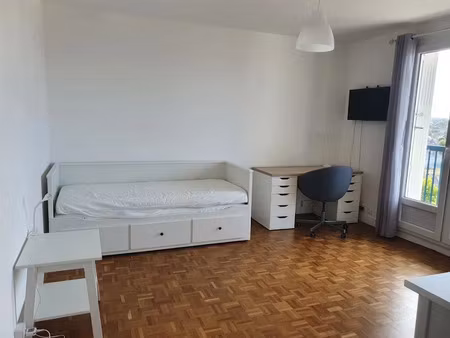 location meublée appartement 1 pièce 30 m² à saint-brieuc (22000)  450 €